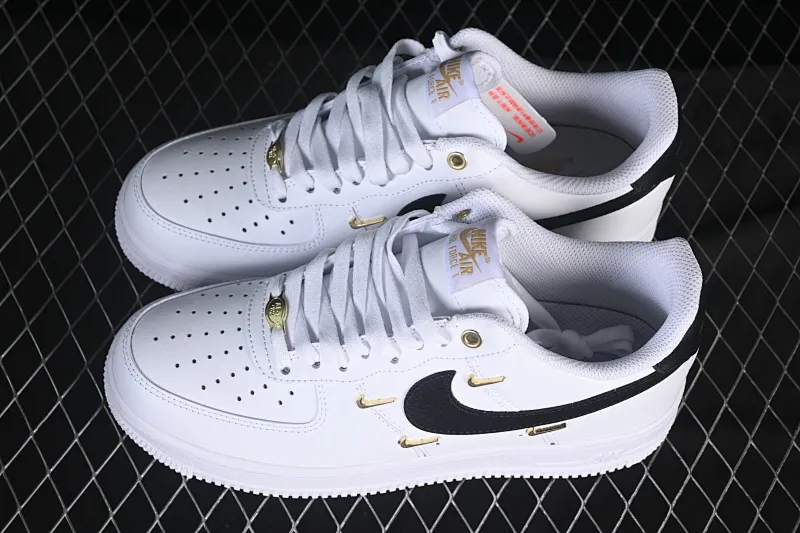 All categories Nk Air Force 1 Air Force series Nk Air Force 1 Low Air Force low top Nike Air Force 1'07 Low Four hooks black and white Air Force 1 low top casual sneakers ZH0316-113
